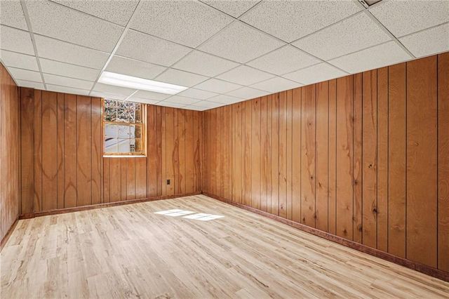 1758 W Nancy Creek NE Drive, Atlanta, GA 30341