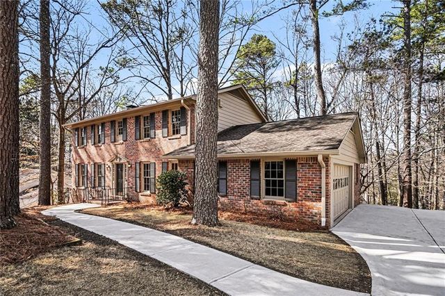 1758 W Nancy Creek NE Drive, Atlanta, GA 30341