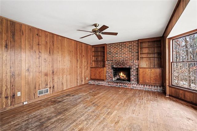 1758 W Nancy Creek NE Drive, Atlanta, GA 30341