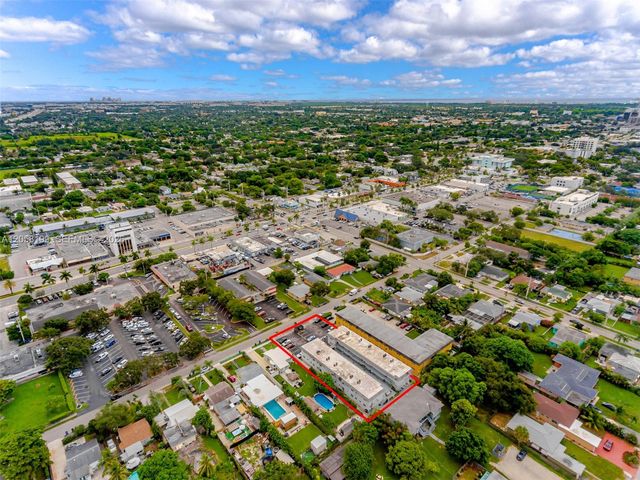 2826 Van Buren Street 8, Hollywood, FL 33020