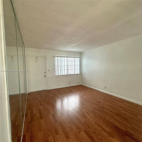 2826 Van Buren Street 8, Hollywood, FL 33020