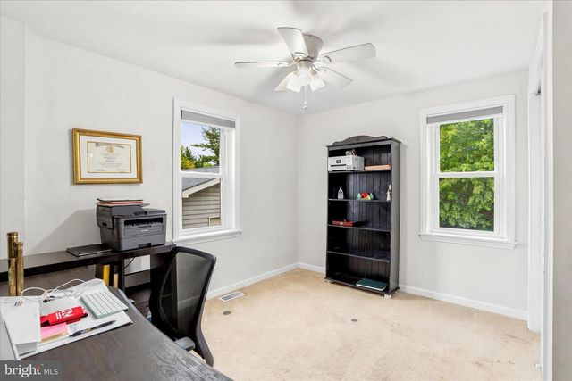 1216 TOWNSHIP LINE RD, Phoenixville, PA 19460
