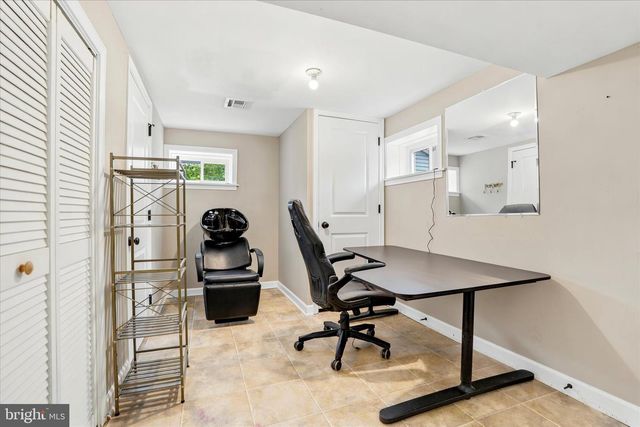1216 TOWNSHIP LINE RD, Phoenixville, PA 19460