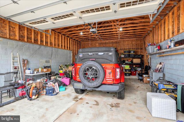 1216 TOWNSHIP LINE RD, Phoenixville, PA 19460