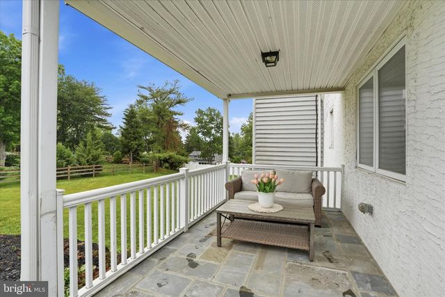 1216 TOWNSHIP LINE RD, Phoenixville, PA 19460