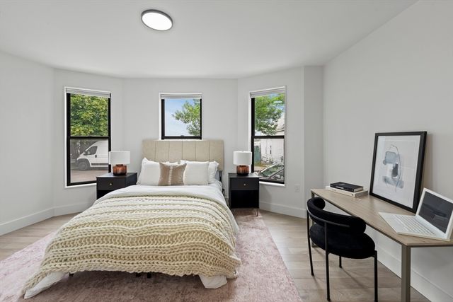 7 Wordsworth 101, Boston, MA 02128