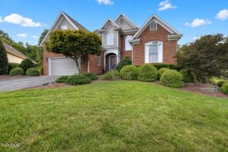 14 Hunters Ridge Road, Johnson City, TN 37604