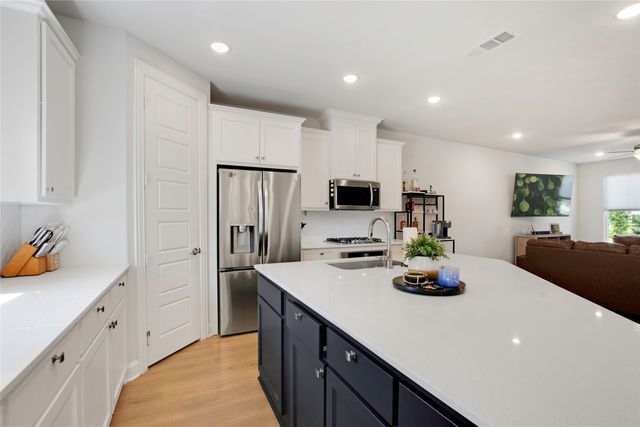 6628 Kort Street, Rowlett, TX 75089