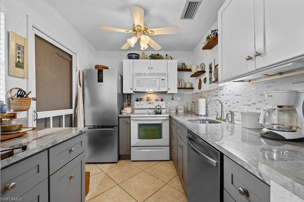 1409 Tropic TER, NORTH FORT MYERS, FL 33903 — exterior