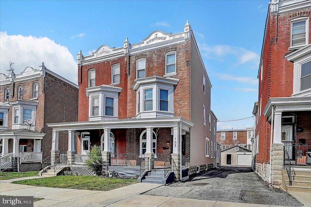105 W WOOD ST, Norristown, PA 19401 — photo 2