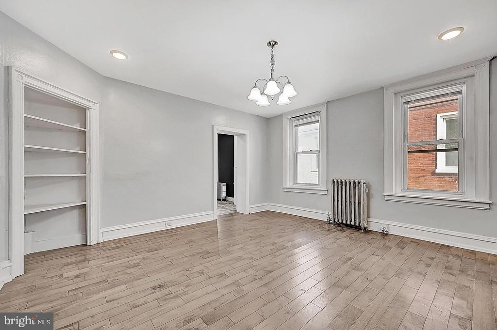 105 W WOOD ST, Norristown, PA 19401 — photo 5