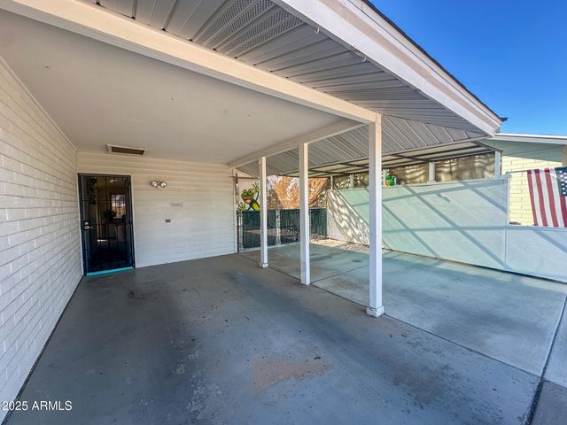 10719 W ALABAMA Avenue, Sun City, AZ 85351
