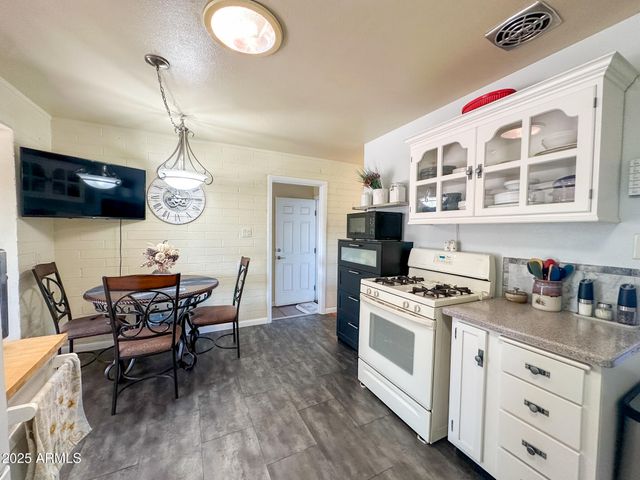 10719 W ALABAMA Avenue, Sun City, AZ 85351