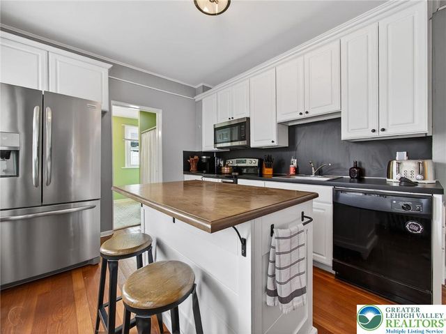 212 East North Street, Bethlehem City, PA 18018