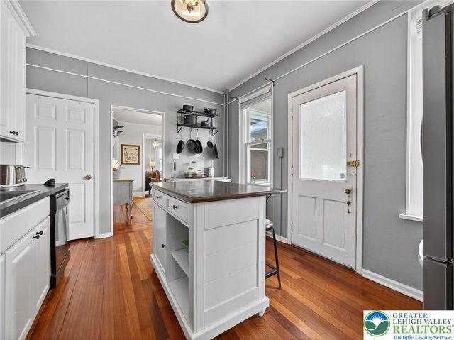 212 East North Street, Bethlehem City, PA 18018