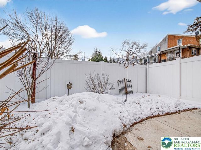 212 East North Street, Bethlehem City, PA 18018