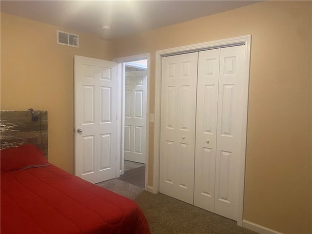 6 Gemini Circle, Gates, NY 14606
