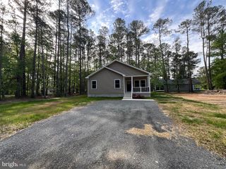 366 NORTH GLEBE RD, Montross, VA 22520