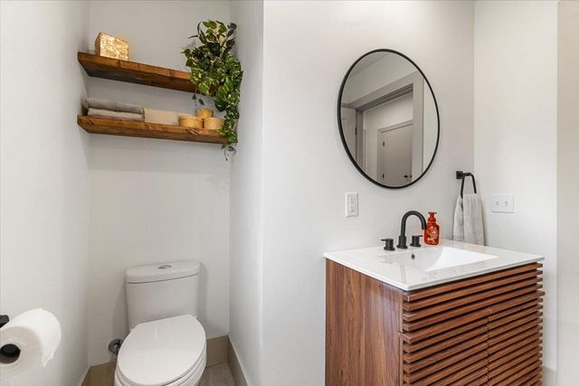 1714 I Street, Eureka, CA 95501