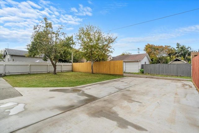 1714 I Street, Eureka, CA 95501