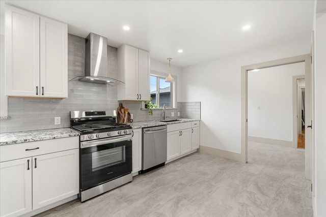 1714 I Street, Eureka, CA 95501
