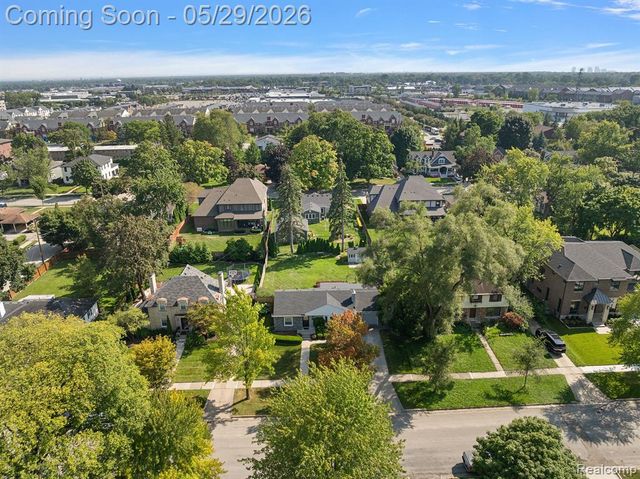 2546 Dorchester Road, Birmingham, MI 48009