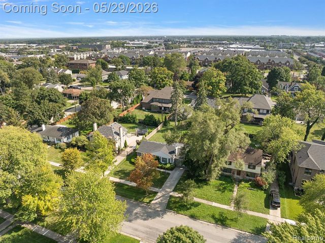 2546 Dorchester Road, Birmingham, MI 48009