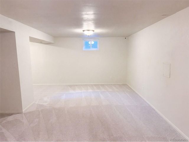 7447 S Ames Ct, Littleton, CO 80128