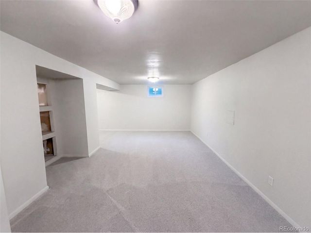 7447 S Ames Ct, Littleton, CO 80128