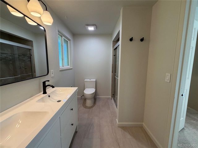 7447 S Ames Ct, Littleton, CO 80128