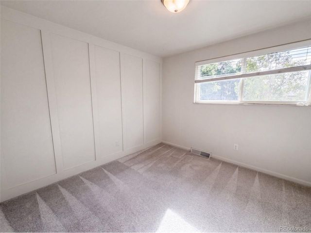 7447 S Ames Ct, Littleton, CO 80128