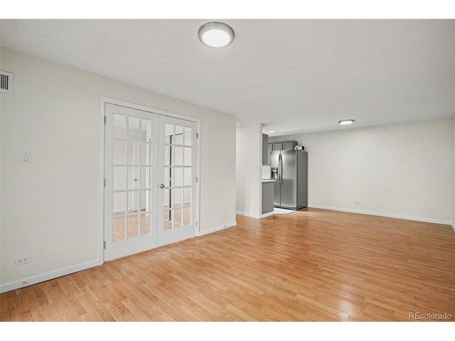 2375 S Linden Ct 115, Denver, CO 80222