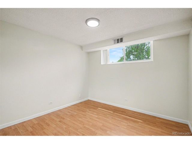 2375 S Linden Ct 115, Denver, CO 80222