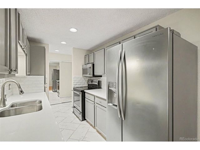 2375 S Linden Ct 115, Denver, CO 80222