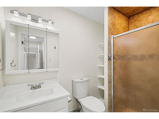 2375 S Linden Ct 115, Denver, CO 80222