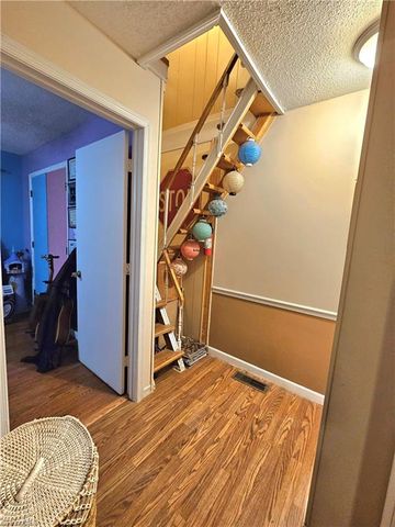 817 Brickwood Court, Winston-salem, NC 27127