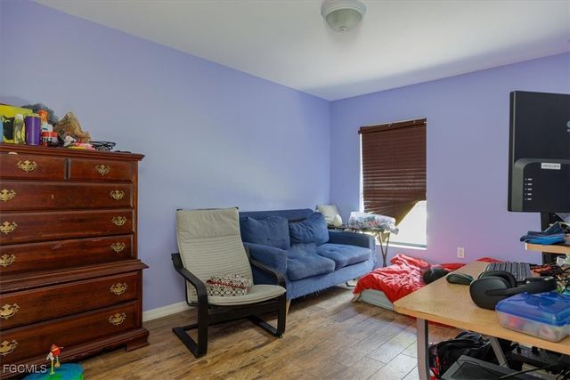 2461 Sutherland CT, Cape Coral, FL 33991