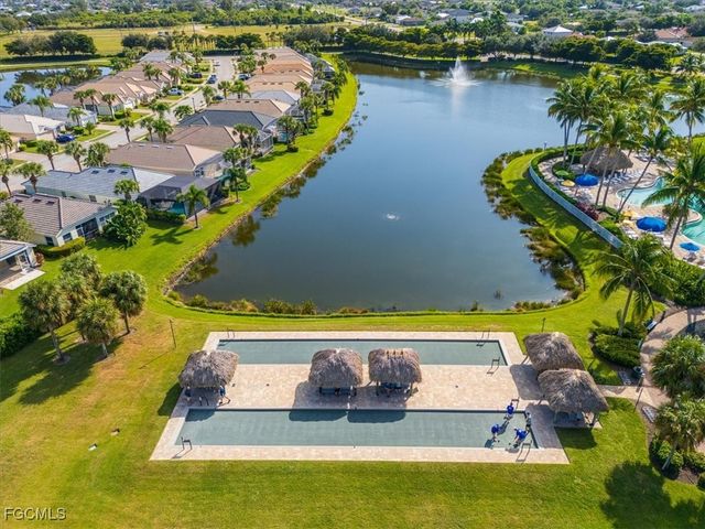 2461 Sutherland CT, Cape Coral, FL 33991
