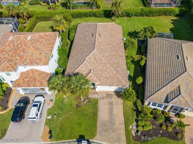 2461 Sutherland CT, Cape Coral, FL 33991