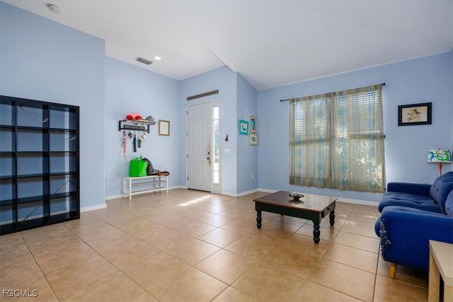 2461 Sutherland CT, Cape Coral, FL 33991