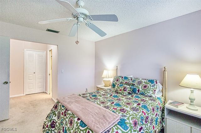 6822 Bogey DR, Fort Myers, FL 33919
