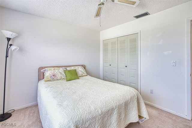 6822 Bogey DR, Fort Myers, FL 33919