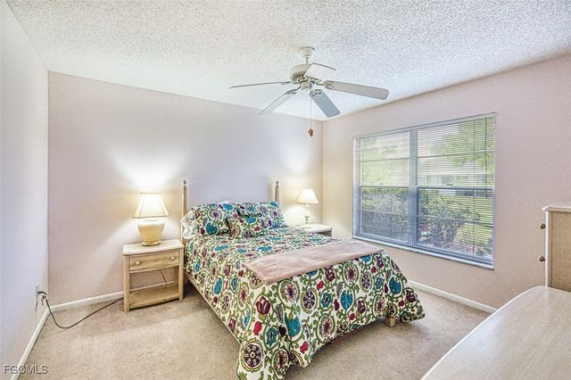 6822 Bogey DR, Fort Myers, FL 33919