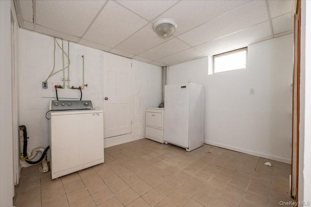 338 Pennyfield Avenue, Bronx, NY 10465