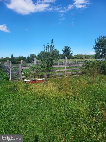 2746 BALTIMORE PIKE, Gettysburg, PA 17325