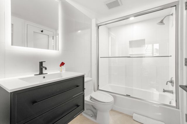 170 Chilean Avenue 3c, Palm Beach, FL 33480