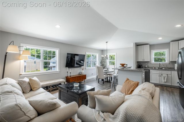 145 Whispering Pines Drive, Fenton, MI 48430
