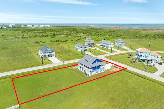 18821 Warrior Road, Galveston, TX 77554