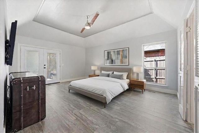 1812 Oaks Way, Oklahoma City, OK 73131