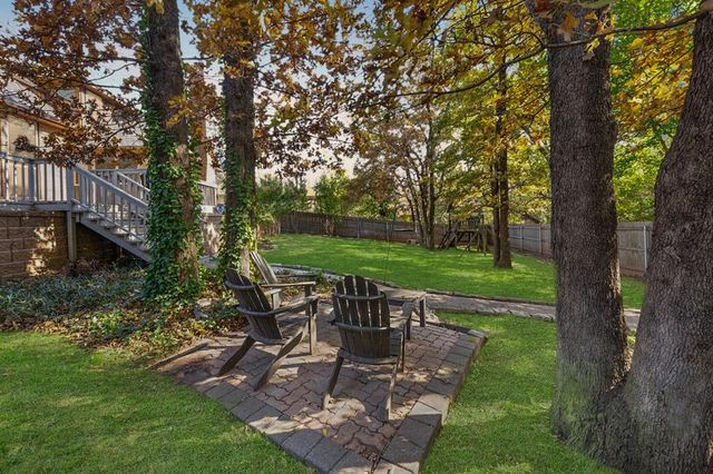 1812 Oaks Way, Oklahoma City, OK 73131